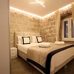 Prisca Luxury With Breakfast 3*