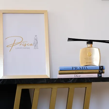 לינה וארוחת בוקר Prisca Luxury With Breakfast ספליט