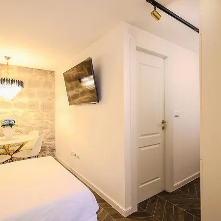 Prisca Luxury With Breakfast 4*