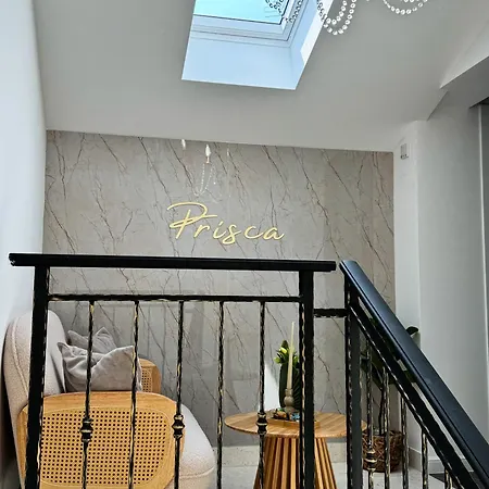 Prisca Luxury With Breakfast Bed and breakfast