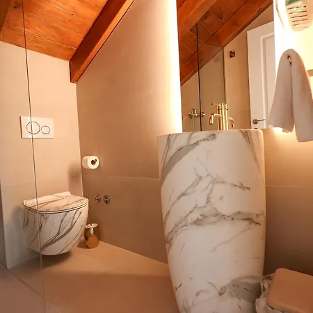 Bed and breakfast Prisca Luxury With Breakfast