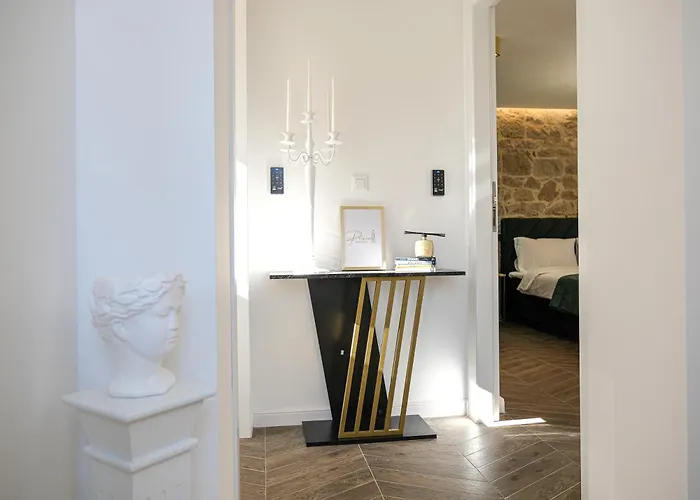 Prisca Luxury With Breakfast 3* Split
