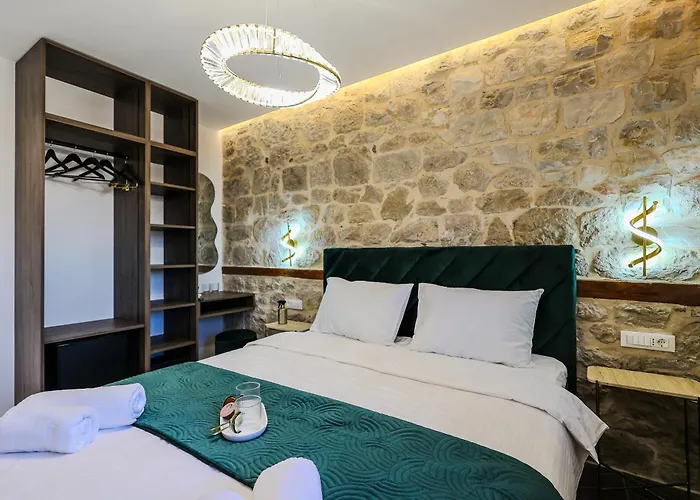 Prisca Luxury With Breakfast Panzió 3*