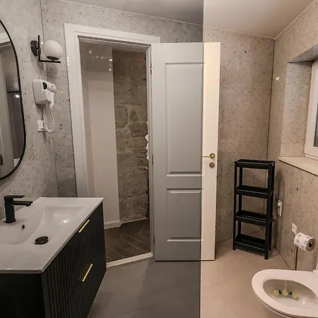 Prisca Luxury With Breakfast